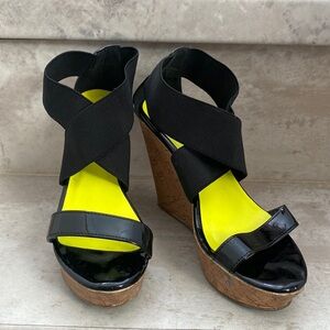 Chinese Laundry Idelle Platform Wedge 6US